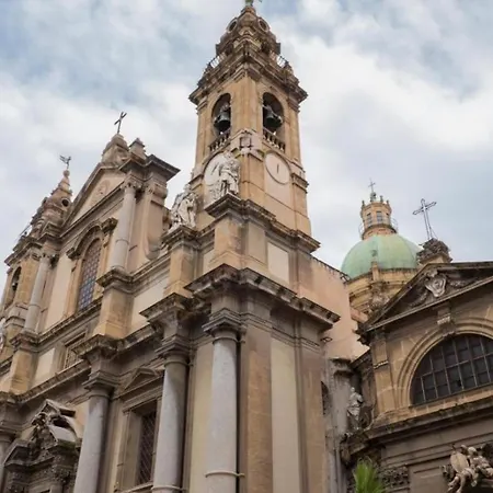 Apartman La Mansarda Sul Centro Palermo